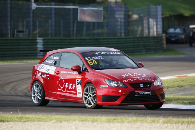 Ibiza Cup in curva